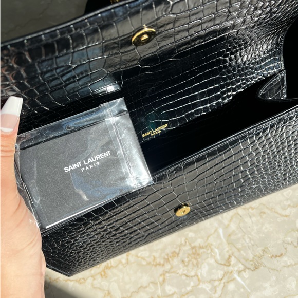Yves Saint Laurent clutch bag - Picture 3 of 5